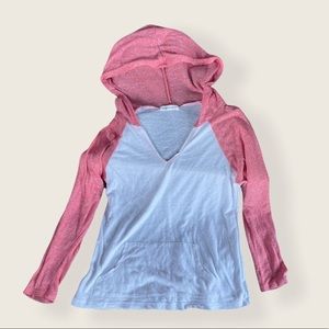 Hooded shirt
